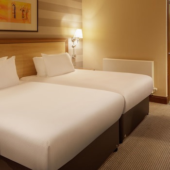 Cambridge Belfry Hotel & Spa