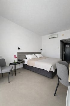Navarria Hotel fotoğrafı