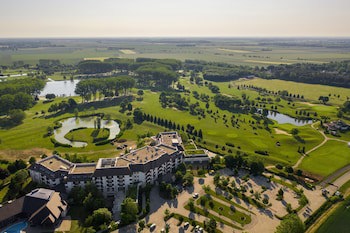Greenfield Hotel Golf & Spa