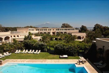 Romeno Palace Luxury Hotel