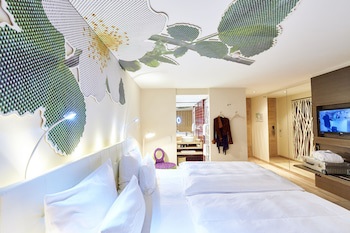 Schwanen Boutique Hotel & Restaurant Metzingen galeri fotoğrafı