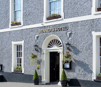 Dingle Benners Hotel