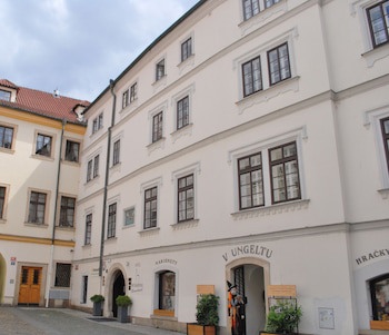 Hotel Metamorphis