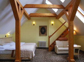 Hotel Metamorphis