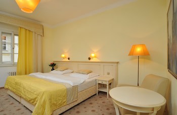 Hotel Metamorphis