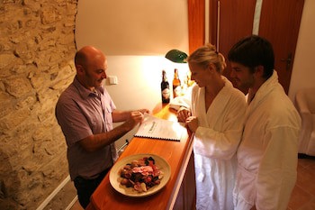 Hotel Metamorphis