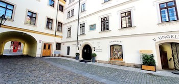 Hotel Metamorphis