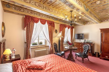 Hotel U Zlateho Stromu Prague by BHG galeri fotoğrafı