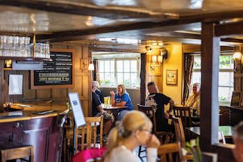 Red Lion Hotel, Hillingdon