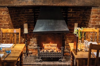 Red Lion Hotel, Hillingdon