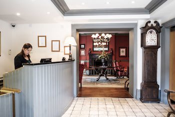 Red Lion Hotel, Hillingdon