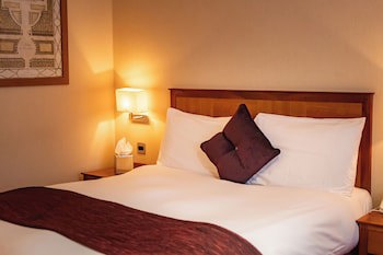 Red Lion Hotel, Hillingdon