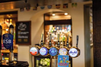 Red Lion Hotel, Hillingdon