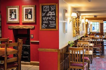 Red Lion Hotel, Hillingdon