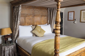 Red Lion Hotel, Hillingdon