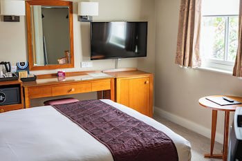 Red Lion Hotel, Hillingdon