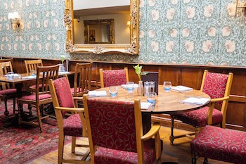 Red Lion Hotel, Hillingdon