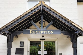 Red Lion Hotel, Hillingdon