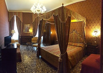 Casa Pisani Canal fotoğrafı