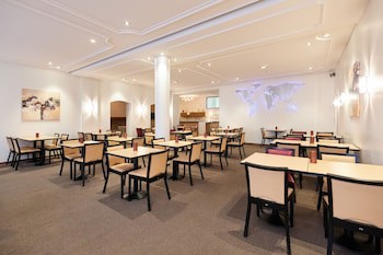 Central City Hotel Rochat