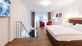 Central City Hotel Rochat