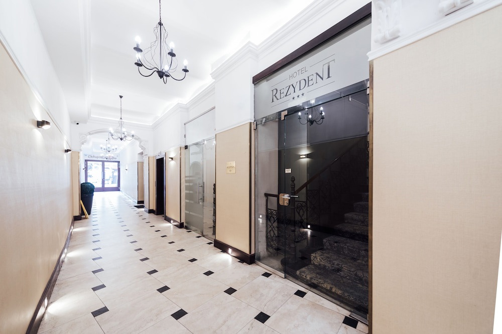 Hotel Rezydent