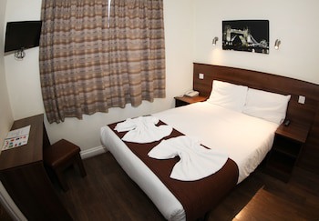 Ascot Hyde Park Hotel