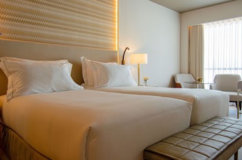 Epic Sana Marques Hotel