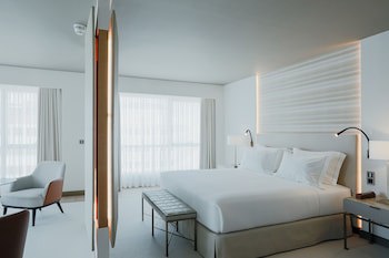 Epic Sana Marques Hotel