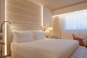 Epic Sana Marques Hotel