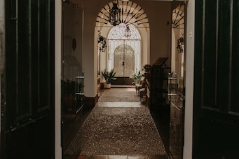 Hotel Posada De Valdezufre