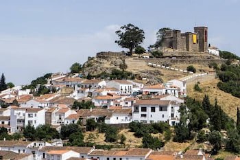 Hotel Posada De Valdezufre
