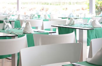 Paradise Park Fun Lifestyle Hotel