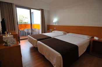 Paradise Park Fun Lifestyle Hotel