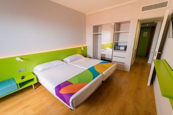 Paradise Park Fun Lifestyle Hotel