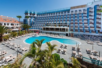 Paradise Park Fun Lifestyle Hotel