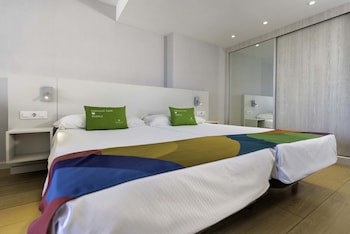 Paradise Park Fun Lifestyle Hotel
