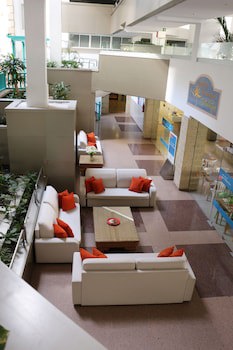 Paradise Park Fun Lifestyle Hotel