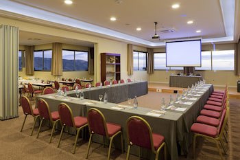 Paradise Park Fun Lifestyle Hotel