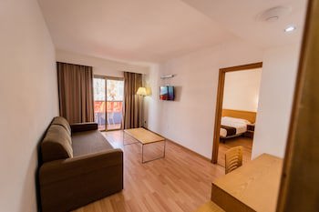 Paradise Park Fun Lifestyle Hotel