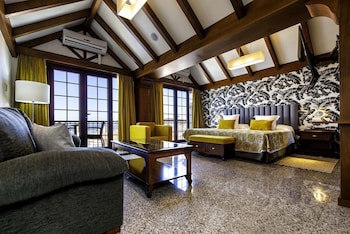 Paradise Park Fun Lifestyle Hotel