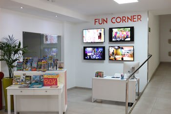 Paradise Park Fun Lifestyle Hotel