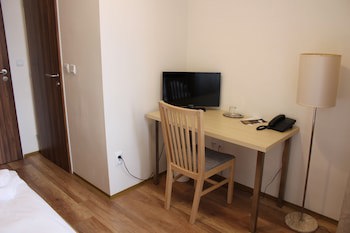 Gallery Hotel Sis