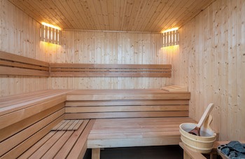 Hunguest Hotel Helios