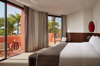 Tivoli La Caleta Resort