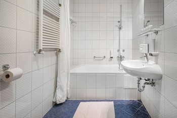 Corvin Hotel Budapest - Sissi Wing
