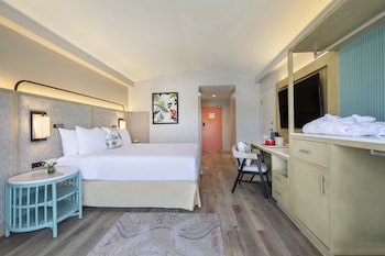 Crowne Plaza Resort Saipan, An IHG Hotel