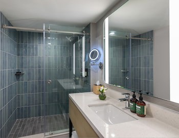 Crowne Plaza Resort Saipan, An IHG Hotel