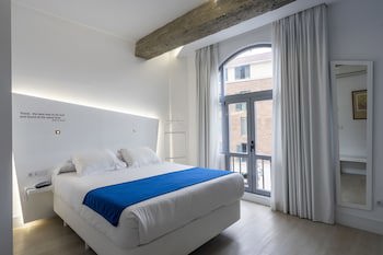 Atarazanas Malaga Boutique Hotel