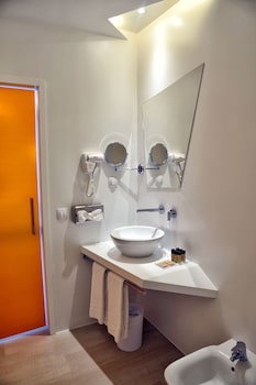Atarazanas Malaga Boutique Hotel